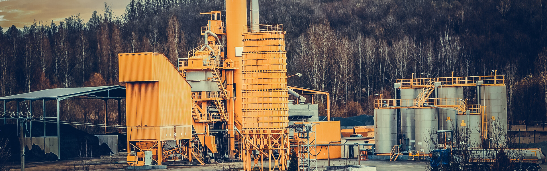 Asphalt production facility